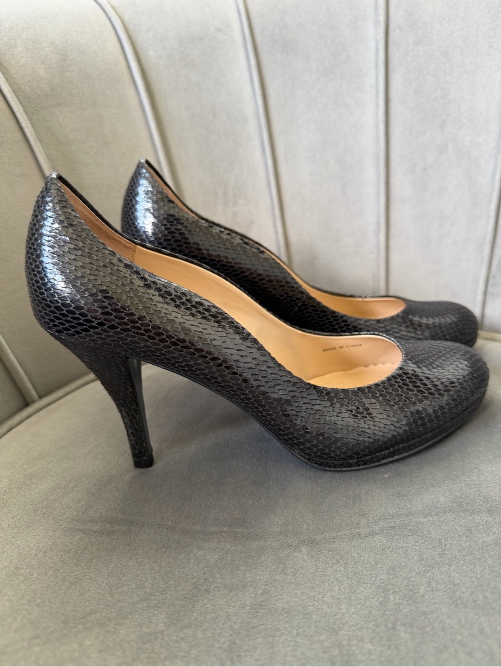 Tahari Black Faux-Snakeskin High Heel Pumps